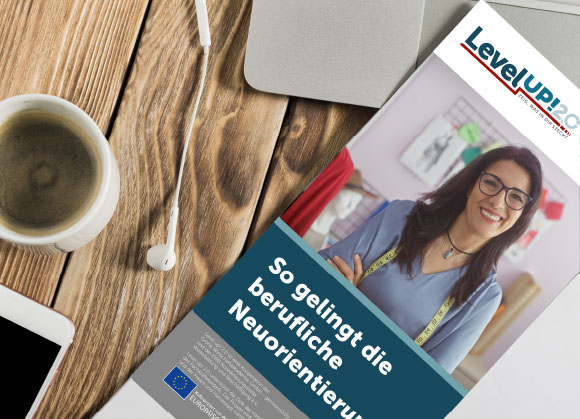 Das Bild zeigt den LevelUp!2.0-Flyer